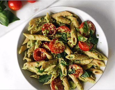 Quick and Easy Basil Avocado Pasta #pasta #vegetarian