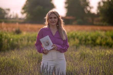 In libreria il primo volume di “Lisa Johnson – Quando tutto ha avuto inizio” di Emili Giancarli, un romanzo a metà tra il romance e la spy story
