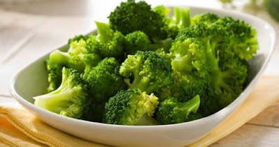 ¿Cuál es la manera correcta de comer brócoli para aprovechar sus nutrientes?