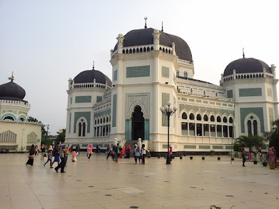 Masjid Raya Al Mahsun - Medan