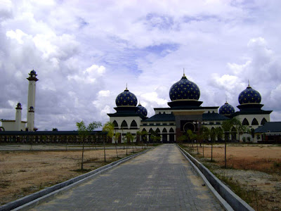 Masjid Sultan Syarif Hasyim - A Long Shot