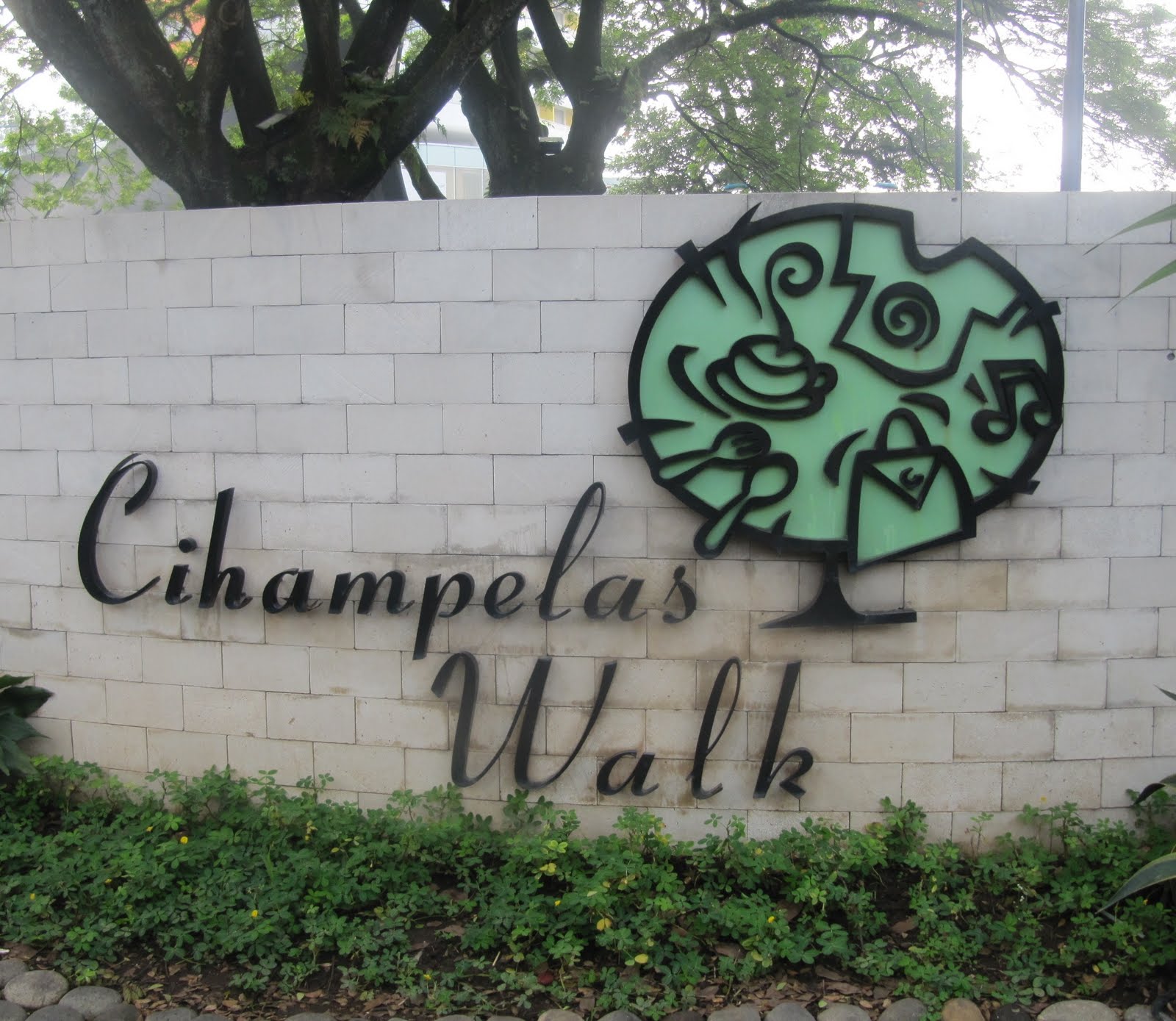 Cihampelas Walk Pusat Jeans Ciwalk Bandung