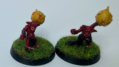 Blood Bowl Red Snotling Fungus Flingas Conversion Painted Grass Bases