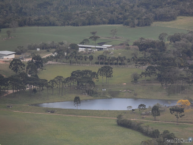 Chácara em Mandirituba vista do Morro Sul da Serra Do Palermo