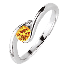A011のリング形状、オレンジダイヤはハートインダイヤモンド製