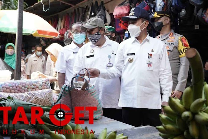 Sidak Jelang Lebaran, Bupati Haryanto Ungkapkan Strategi Pencegahan Covid-19 di Pusat Perbelanjaan 