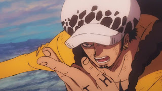 ワンピーススタンピード | トラファルガーロー かっこいい トラ男 | ONE PIECE STAMPEDE TRAFALGAR LAW | Hello Anime !