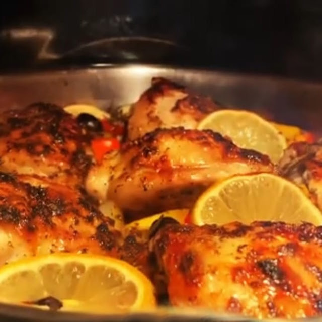 Mediterranean Style Lemon Garlic Chicken Recipe