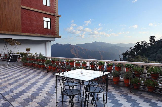 Hotel Vishnu Palace, Mussorrie - Hotel Vishnu Palace, among the best Hotels in Mussoorie near Library Chowk & Mall Road. It's an ideal choice for budget stay in Mussoorie with great amenities."> <meta name="keywords" content="Hotel Vishnu Palace, hotels in Mussoorie, Mussoorie hotels, Mussoorie hotels near Library Chowk, hotels near Library Chowk Mussoorie, accommodation in Mussoorie, hotel near Mall Road Mussoorie, best hotel in Mussoorie, book hotel Mussoorie online, family hotel Mussoorie, Akshar Travel Services, Akshar Infocom, Mitesh Patel - 9427703236, 8000999660, Travel Agent Booking, Hotel Vishnu palace booking office, reservation office, airline ticket booking, railway ticket, bus ticket, western union money transfer and more... www.aksharonline.com, www.aksharonline.in