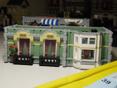 its-not-lego.blogspot.com, lepin 15008 green grocer modular