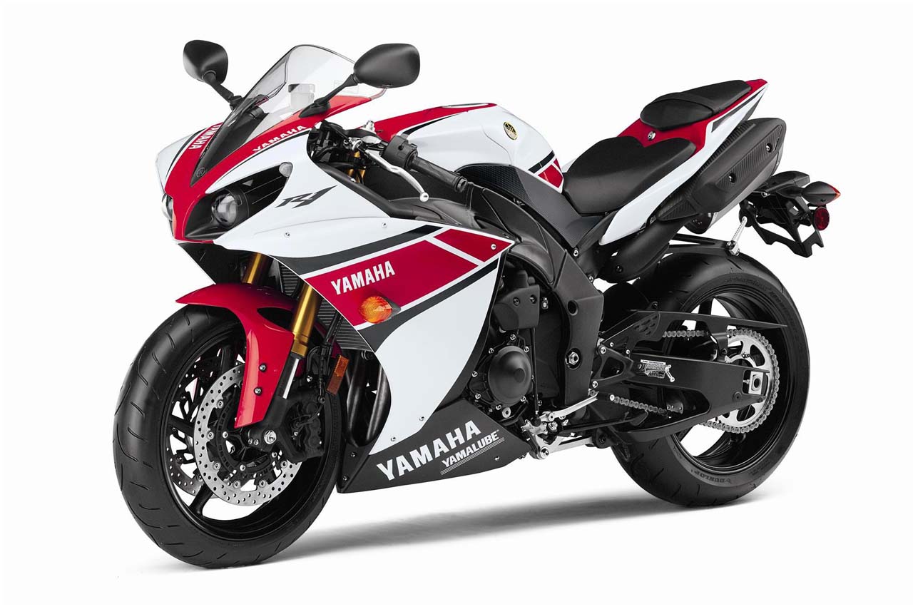 2013 Yamaha YZFR1 Review and Prices