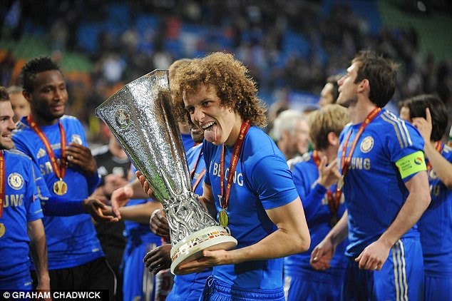 PSG vung 50 triệu bảng để có David Luiz 3