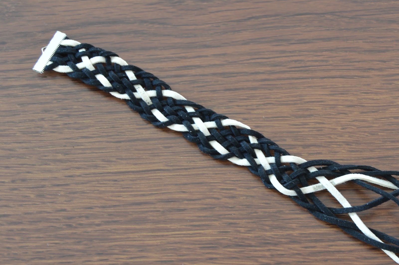 braid with one rope | Rope diy, Spool knitting, Rope crafts