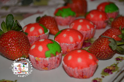 Dapur Mamasya: Apam strawberry vs buah strawberry