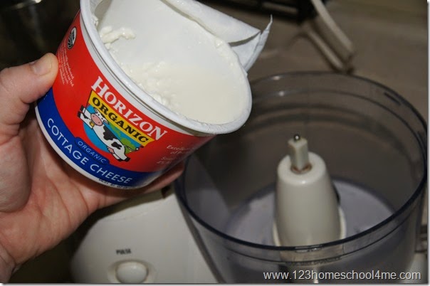 use a food processort to smooth out cottage cheese