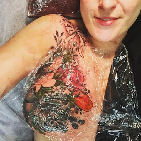 Breast Cancer Survivor Tattoo by Makkala Rose Goes Viral