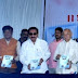 आमचे नाव बाजूला ठेवा पण बोरामणी विमानतळ झाले पाहिजे : सुशीलकुमार शिंदे पत्रकार प्रशांत माने लिखित ‘लोकाभिमुख पत्रकारिता’ पुस्तकाचे प्रकाशन लोकाभिमुख पत्रकारिता पुस्तक नव्या पत्रकारांसाठी मार्गदर्शक 