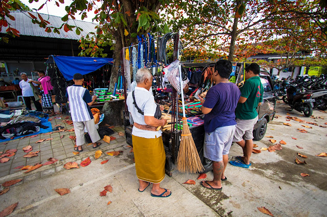 Mercato al Tempio Desa Batuan-Bali