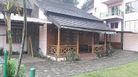 villa untuk 20 di lembang orang ada kolam renangnya