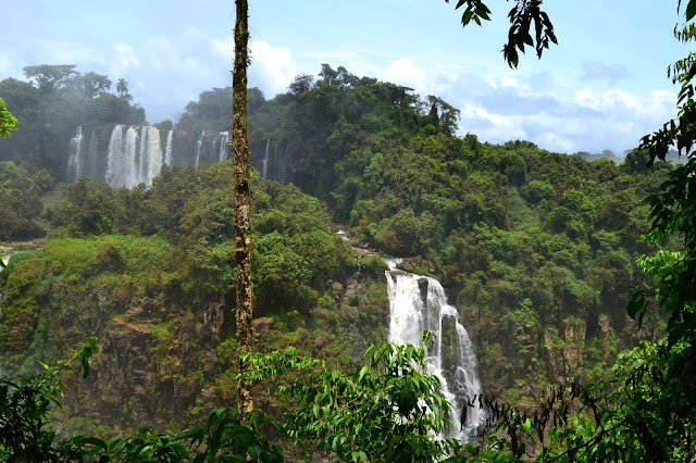 Brésil, chutes d'iguaçu, iguazu, cascades