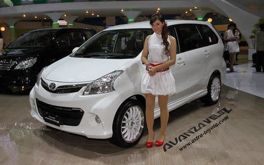 Harga Mobil  Toyota  Avanza  Tipe E G Veloz Luxury  Manual 