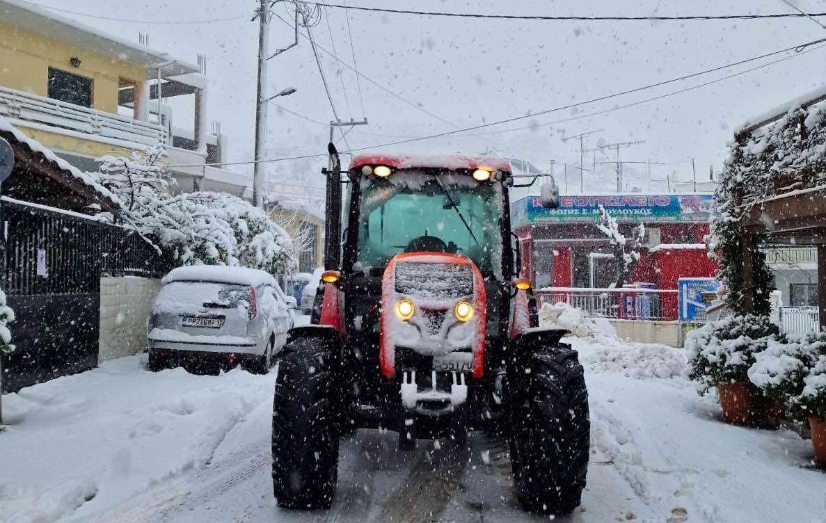 Οδοιπορικό στις χιονισμένες περιοχές της Εύβοιας - Που δεν έχει ρεύμα;