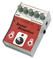 Review do pedal de distorção para guitarra Brutal Distortion da Landscape na Central do Rock