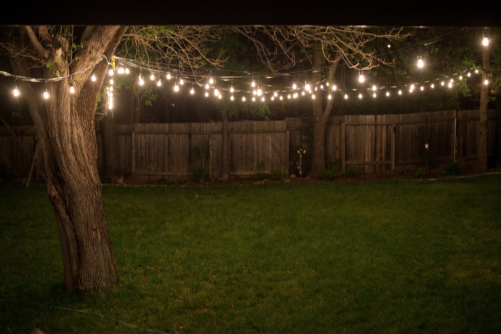 Domestic Fashionista : Industrial Vintage Backyard Lighting