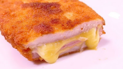 RECIPE OF CHICKEN BREADS STUFFED WITH FRIED BEEF AND CHEESE