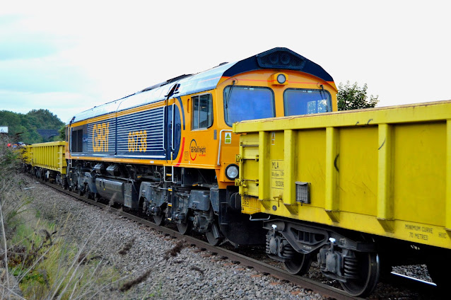 photo of gbrf railfreight class 66738 diesel locomotive at wellingborough