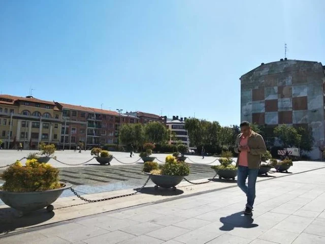 Plaza del Ajedrez en Las Arenas, Getxo