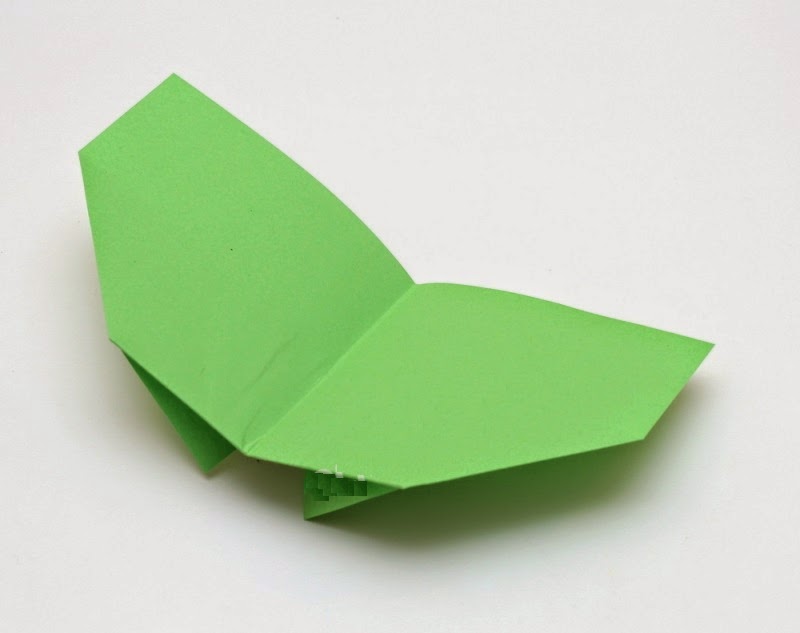 origami hang glider paper airplane