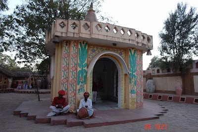 Photo of Traditional Indian workers showcasing their music