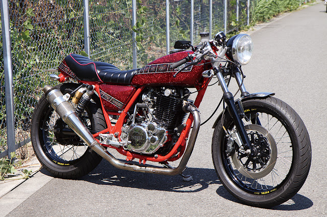 Yamaha SR400 By Candy Motorcycle Laboratory