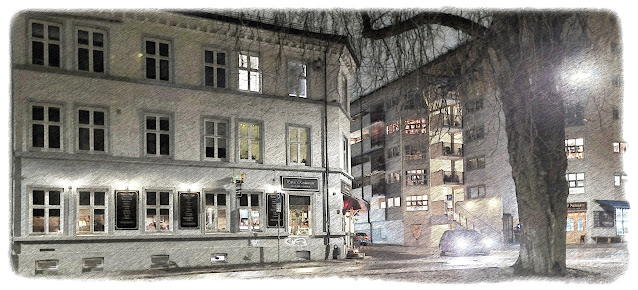 Utenfor Petrus Bar og Restaurant i Helgesens gate 50 på Rodeløkka i Bydel Grünerløkka i Oslo.