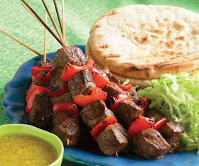 Grilled Steak Kebab Pitas with Ginger & Garlic Dressing