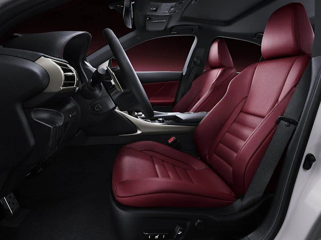 2014 Lexus IS F Sport - interior