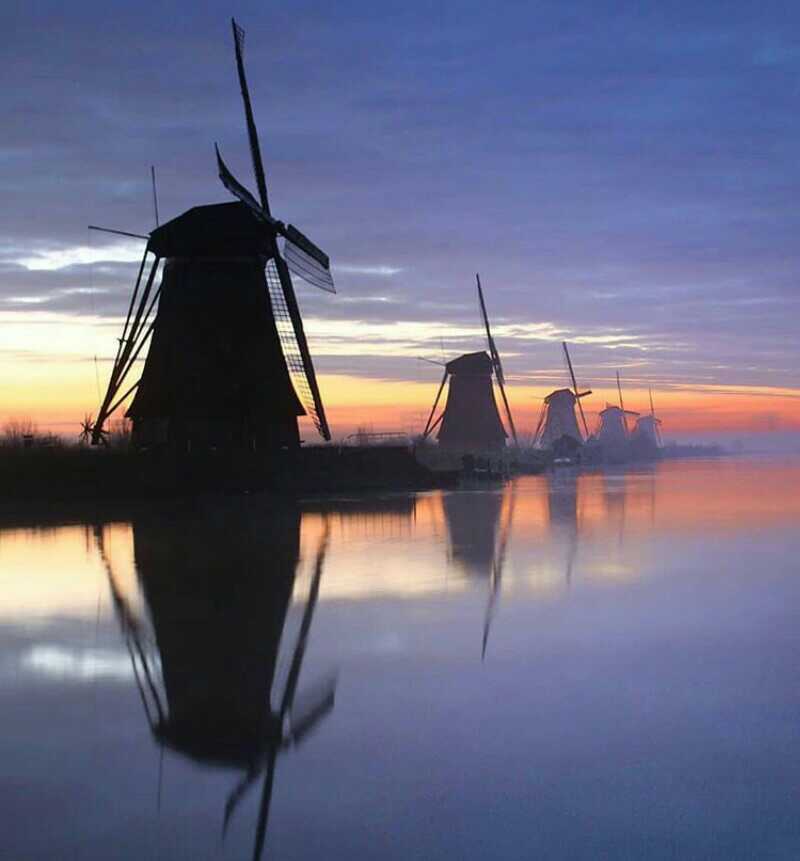 Keindahan Desa Kinderdijk  Belanda Mempesona