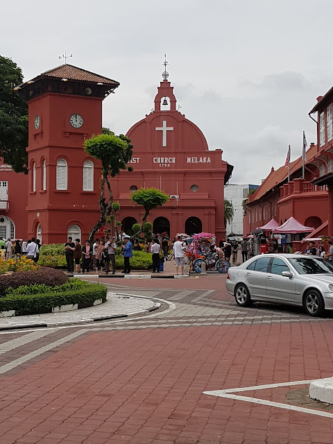 malacca dutch square