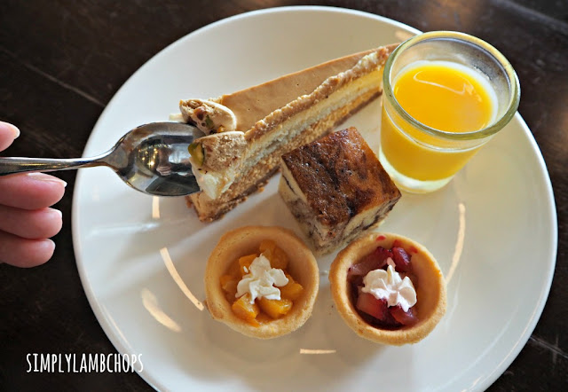 Sandbank Lunch Buffet: Dessert