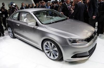 2010 2011 Volkswagen New Compact Coupe Concept Revealed (details and photos)