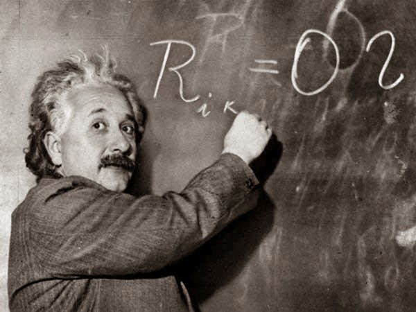 Fakta Aneh Albert Einstein yang melegenda