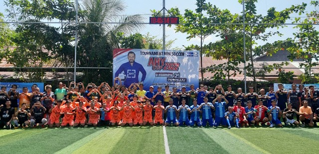 HUT Ke 21 Tahun, Partai Demokrat DPD Kalimantan Selatan Gelar  Turnamen Mini Soccer 