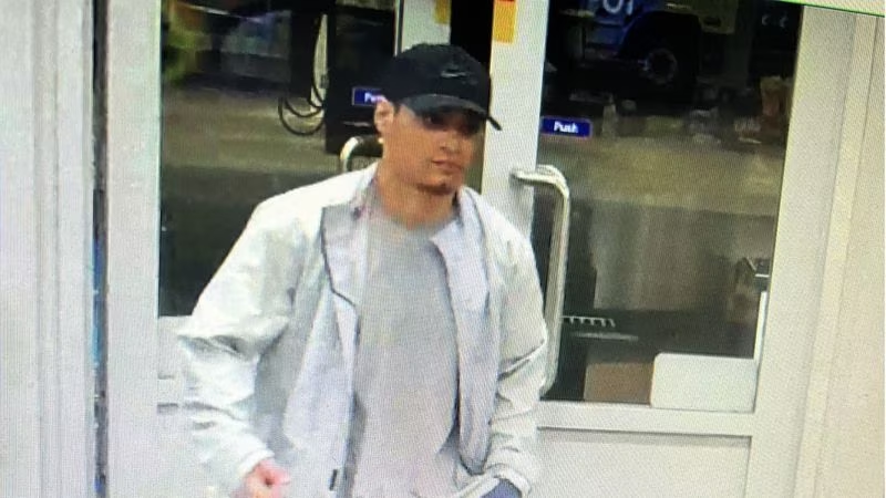 Một trong những tên cướp bị truy nã sau loạt vụ ở Auckland.