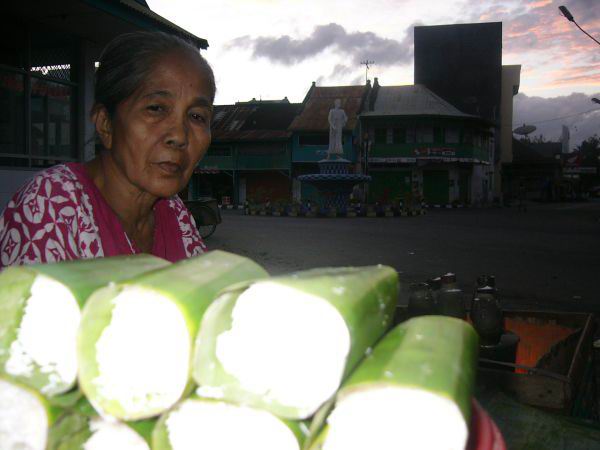 Beberapa Kue Tradisional Orang Bugis  Budaya Indonesia