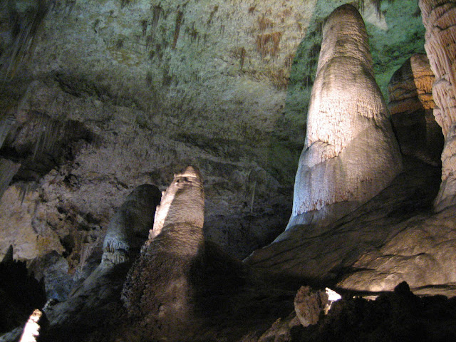 Carlsbad Caverns National Park New Mexico Park images | United States National Park in the Guadalupe Mountains | southeastern New Mexico | national park | totally Cool pix | best Photographer | big picture | wallpaper | Old picture | American Temple | travel wallpaper | Carlsbad Caverns National Park New Mexico Park Temple