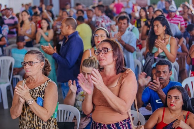 Cícero Lucena acompanha sorteio de apartamentos do Residencial Vista Alegre III