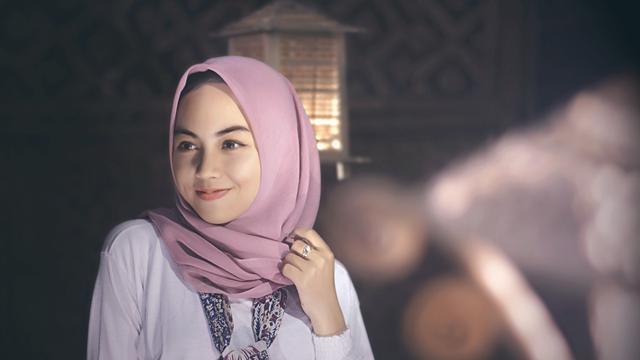 Hijab segitiga menjadi salah satu model terpopuler dan paling banyak dipakai wanita pada 2024