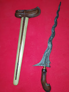 Keris sengkelat tirto tumetes