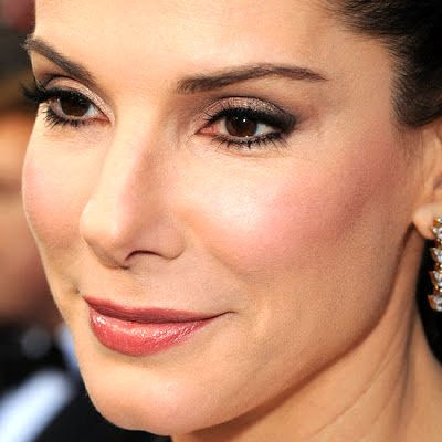 Maybe it's just us but we barely recognized actress Sandra Bullock on the